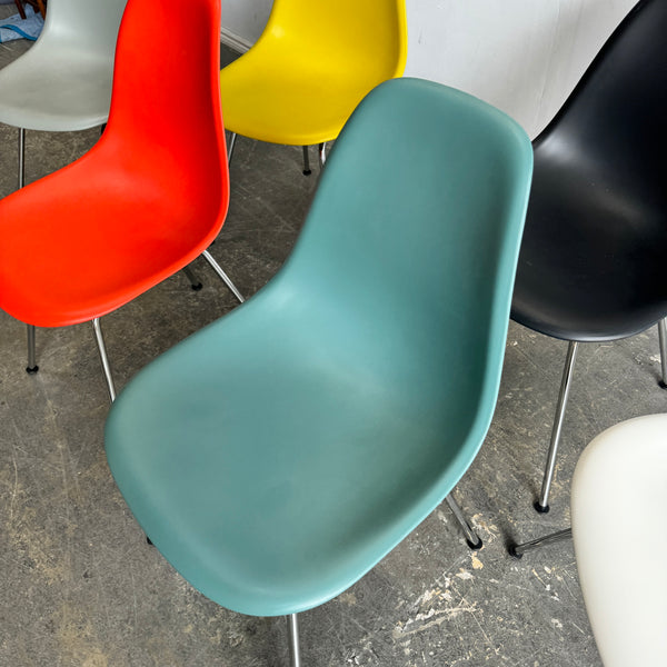 Authentic! Set of 6 multi color Eames molded chairs by Vitra