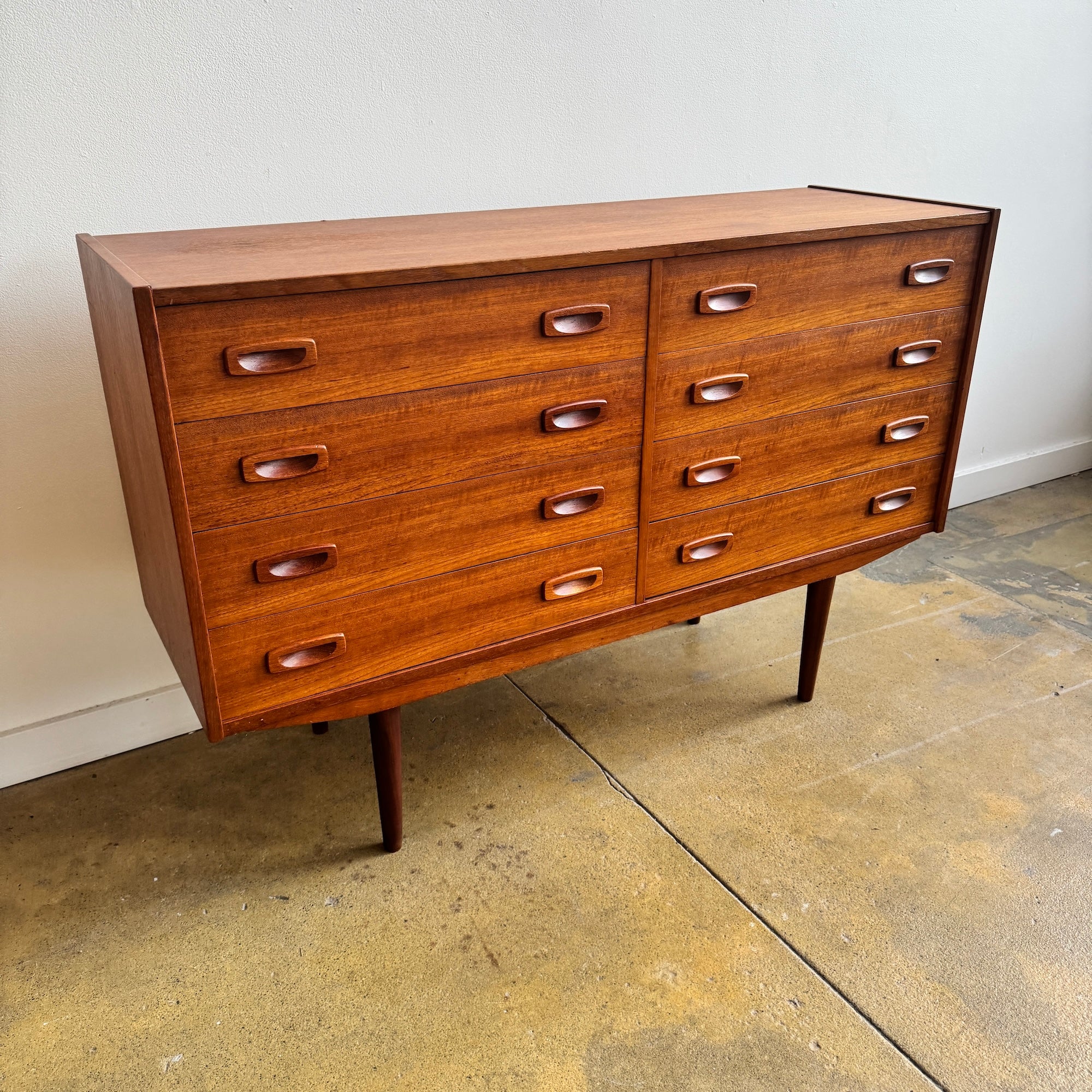 Danish Modern 8 Drawer Lowboy Dresser  (Refinished)