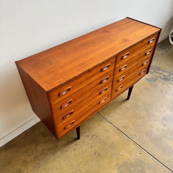 Danish Modern 8 Drawer Lowboy Dresser  (Refinished)