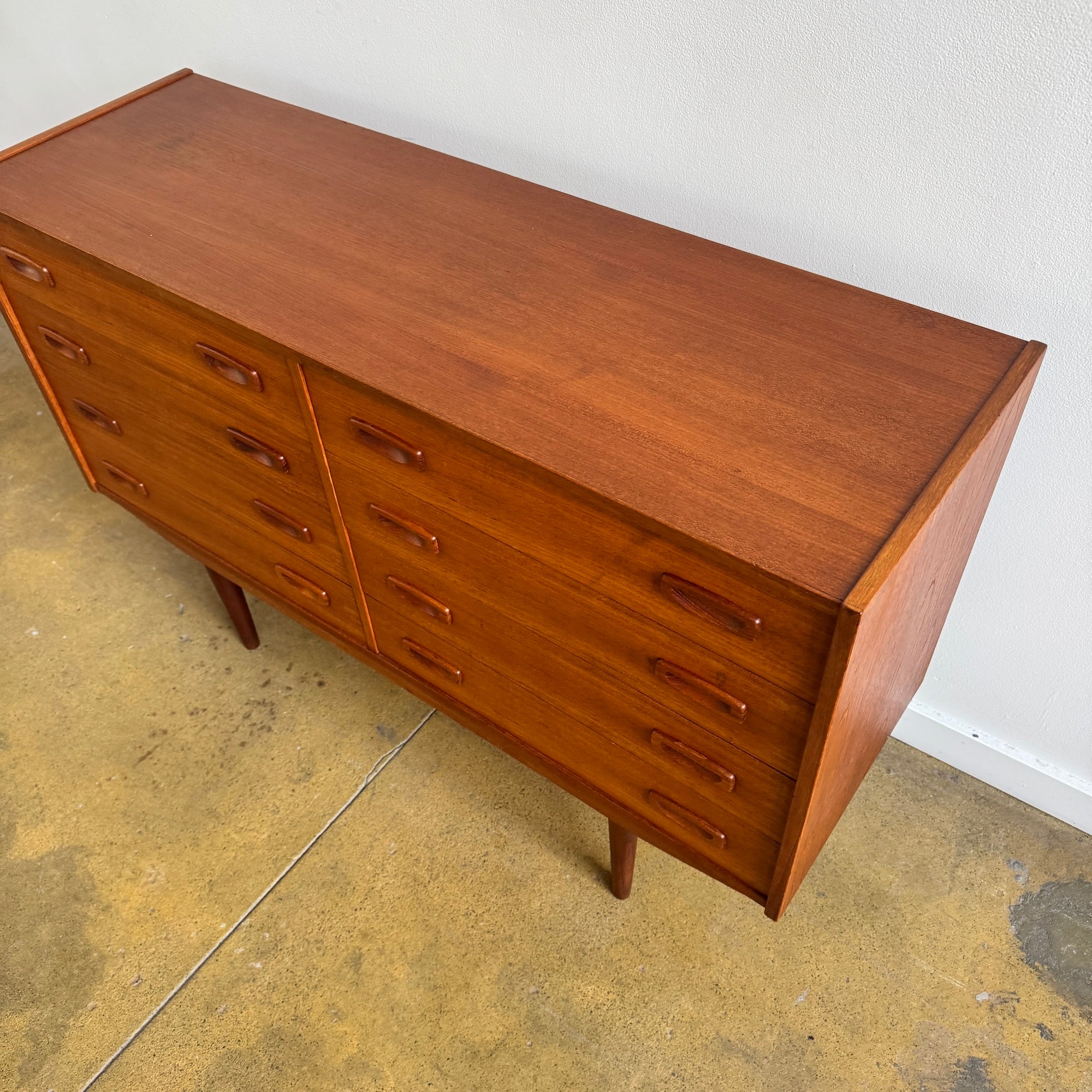 Danish Modern 8 Drawer Lowboy Dresser  (Refinished)