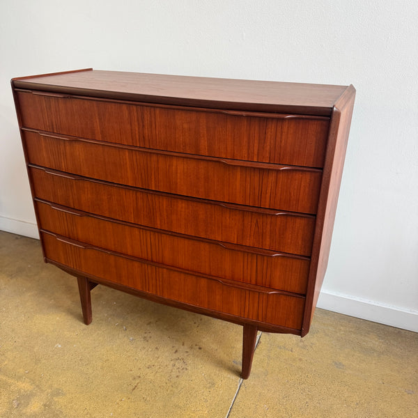 Danish Modern teak Dresser by Vordingborg Møbelfabrik (Refinished)