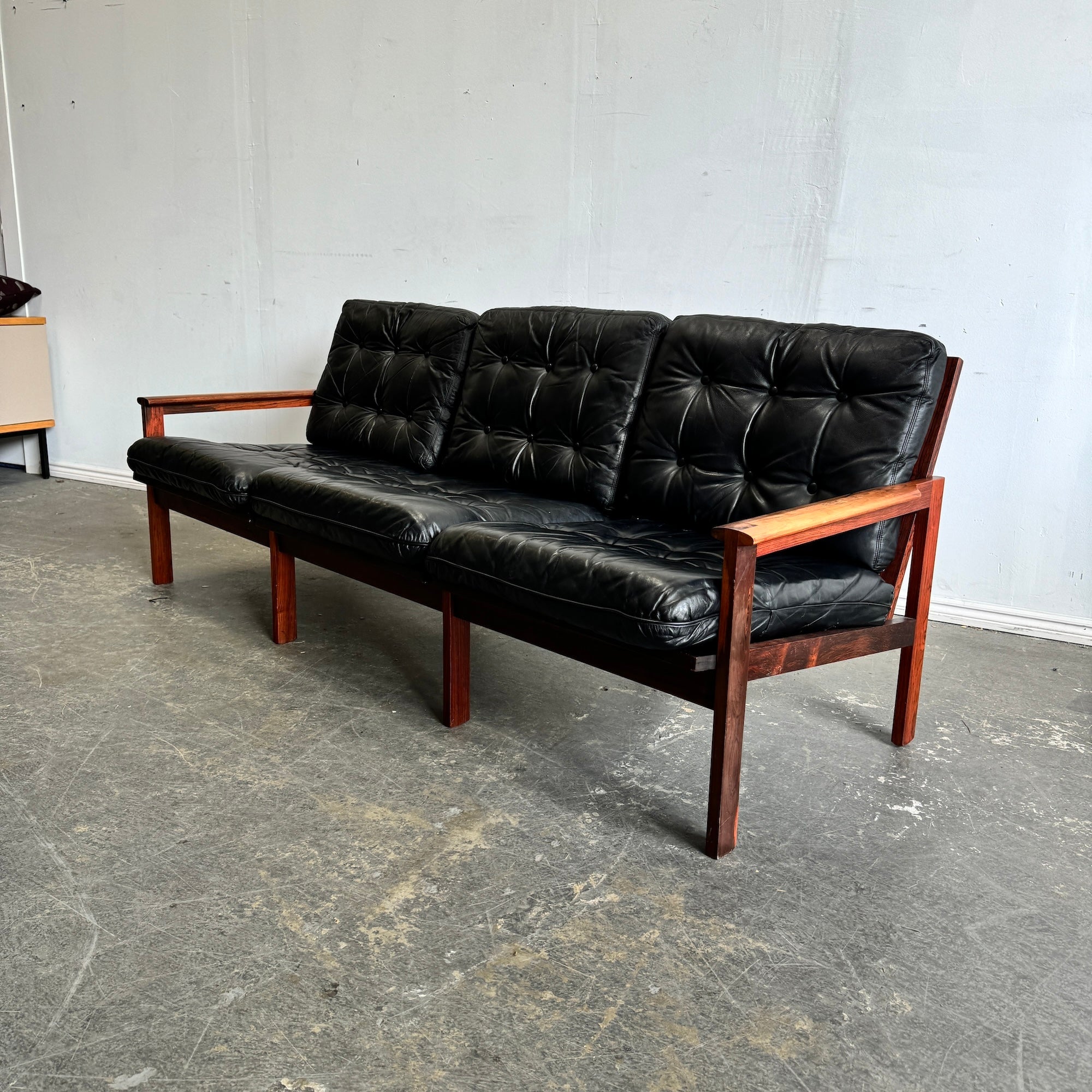 Danish Modern ILLUM WIKKELSØ Rosewood "Capella sofa for Eilersen