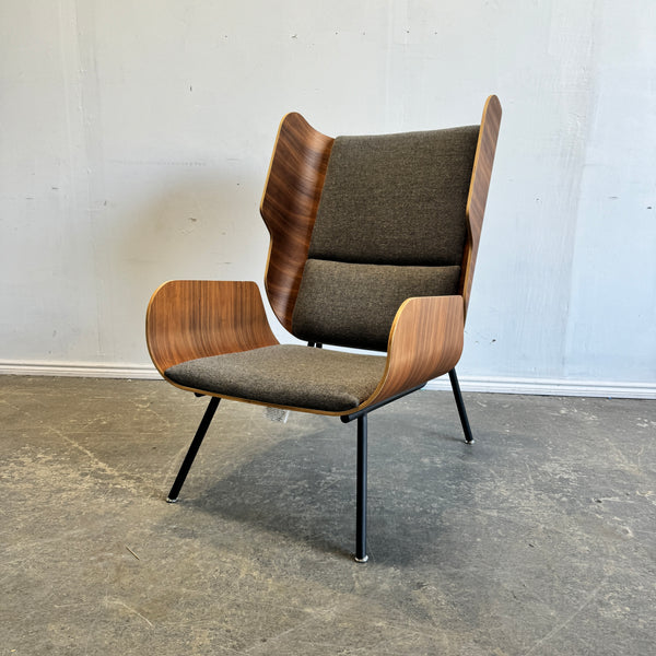 Gus Modern Elk Lounge Chair