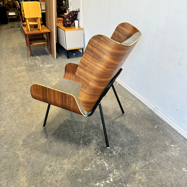 Gus Modern Elk Lounge Chair