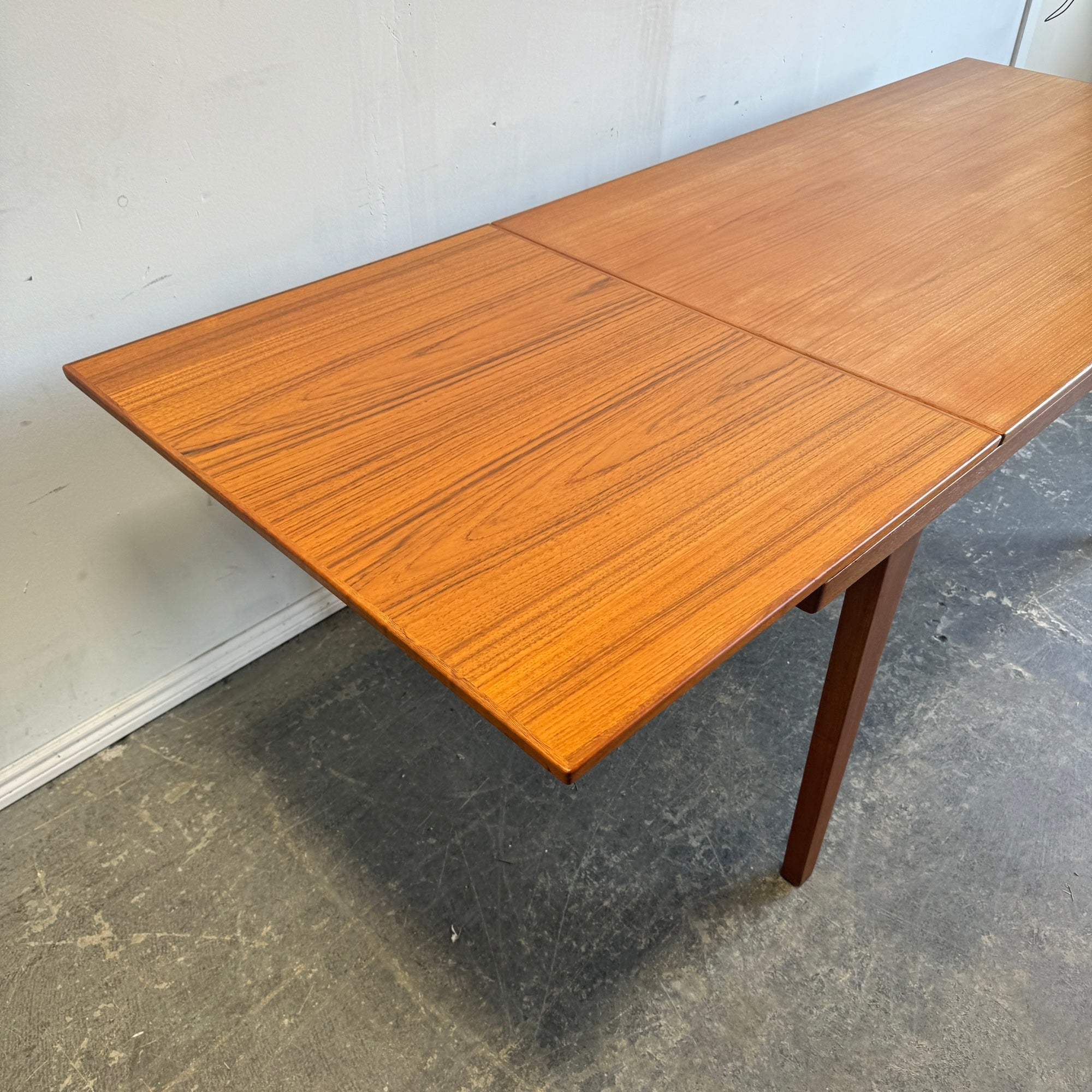 Danish Modern Teak Single extension dining table