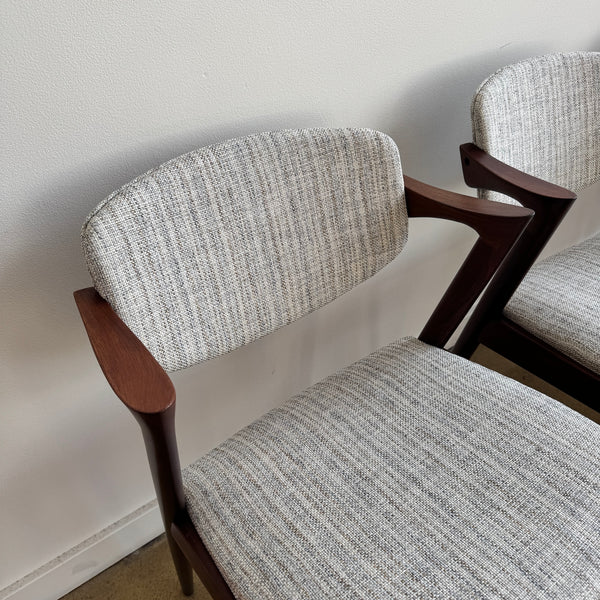 Danish Modern Kai Kristiansen set of 4 Rosewood Model 42 Dining Chairs (New Upholstery + Fully Refinished)