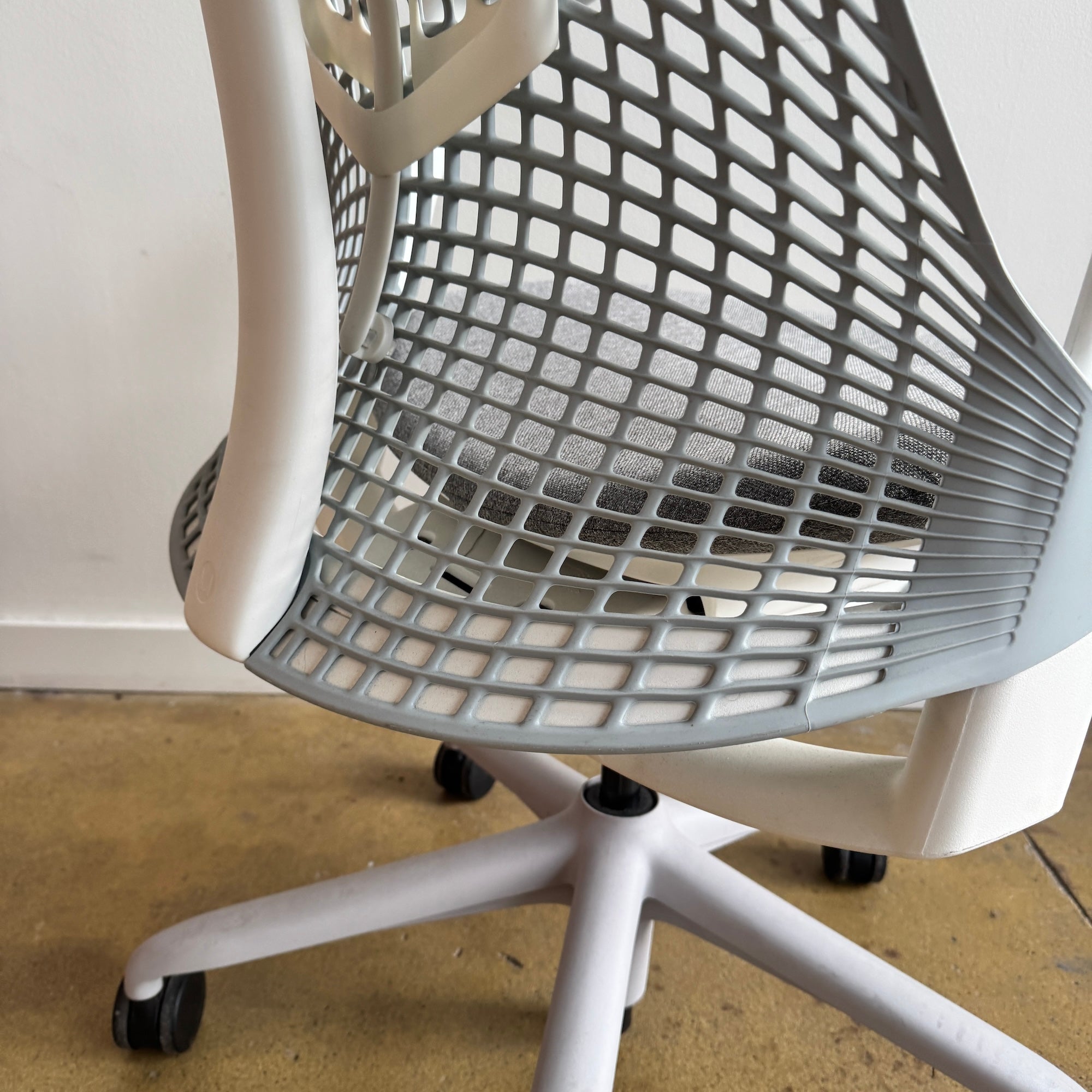 Herman Miller Fully loaded Sayl Office Chair