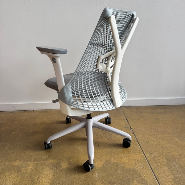 Herman Miller Fully loaded Sayl Office Chair