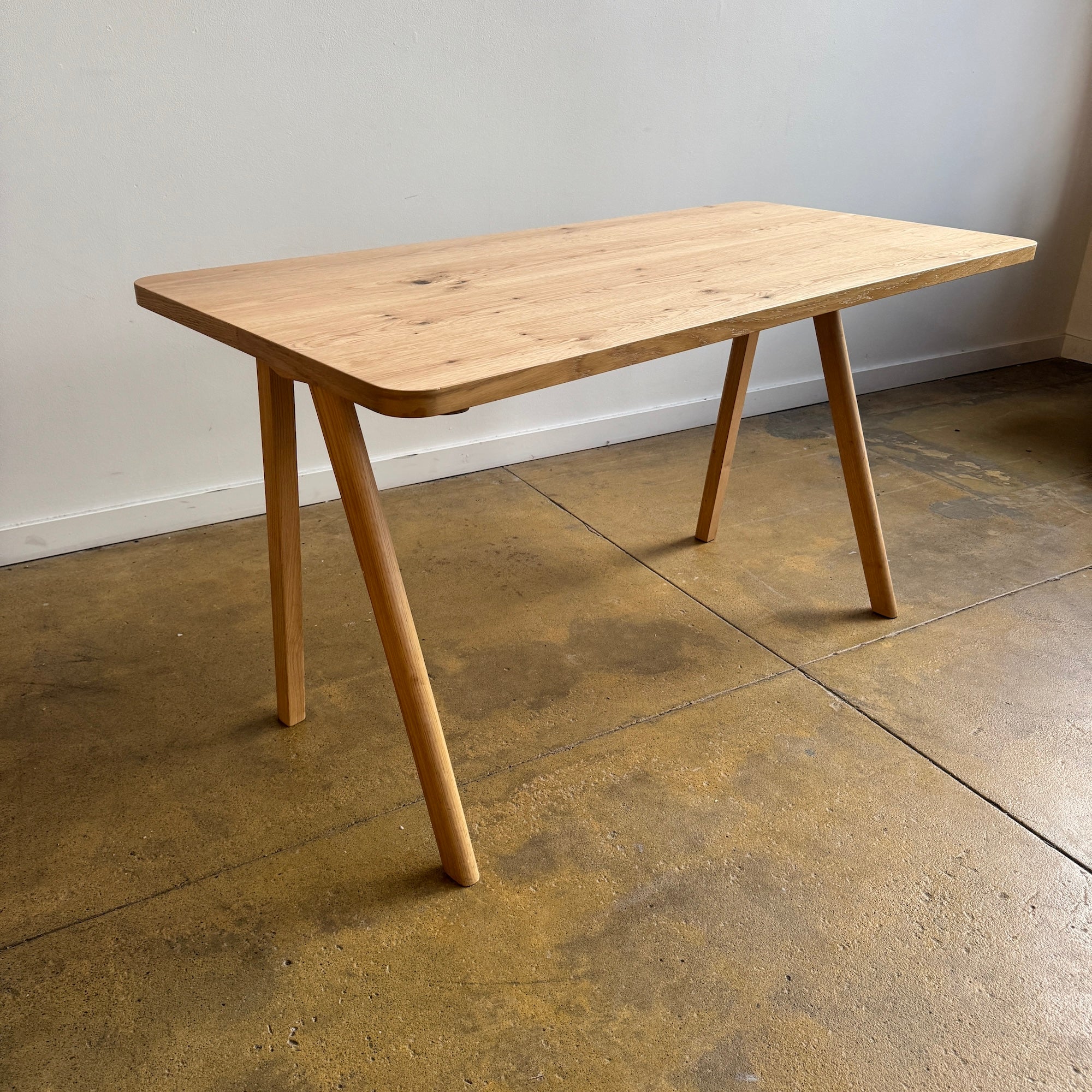 Minimalist Custom Oakwood Desk