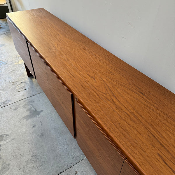 Rare Danish Arne Hovmand Olsen for Mogens Kold Mk511 Teak Credenza, 1950