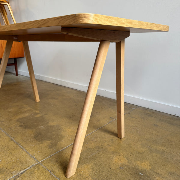 Minimalist Custom Oakwood Desk