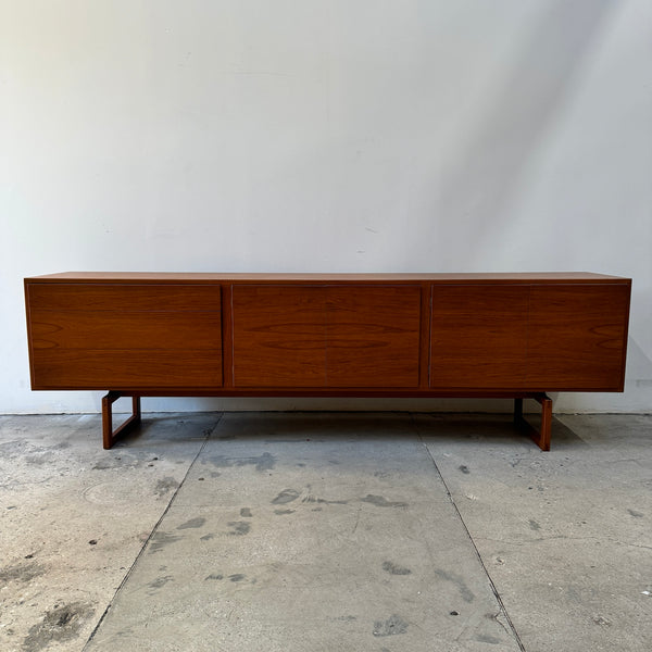 Rare Danish Arne Hovmand Olsen for Mogens Kold Mk511 Teak Credenza, 1950