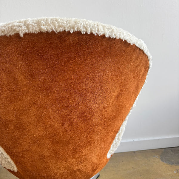 Authentic! Fritz Hansen Limited Edition Shearling Swan Chair by Arne Jacobsen