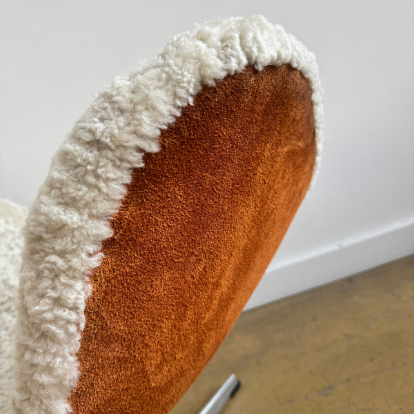 Authentic! Fritz Hansen Limited Edition Shearling Swan Chair by Arne Jacobsen