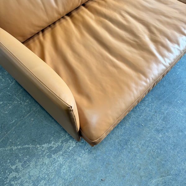 Design Within Reach Muuto Outline leather Sofa