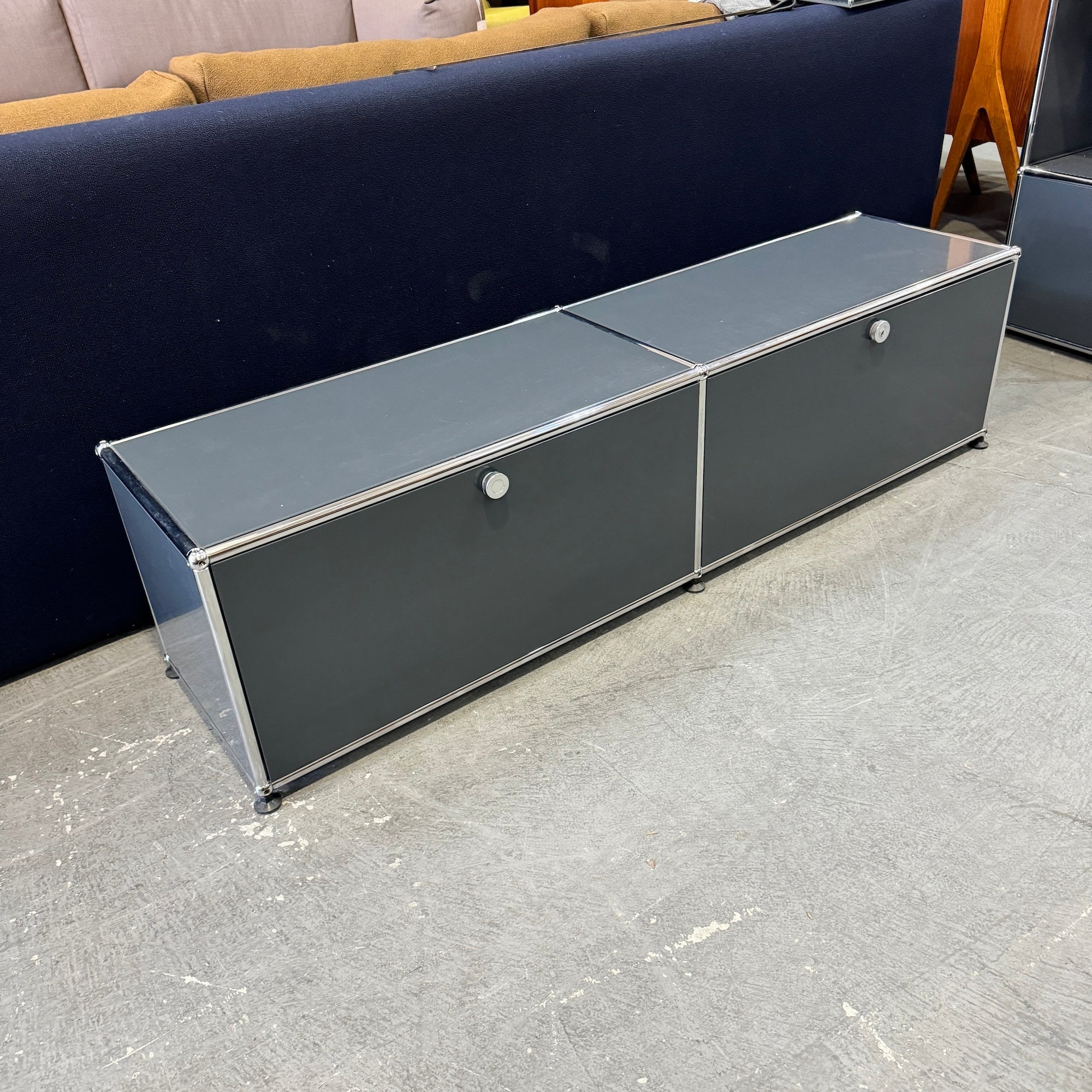 USM HALLER Low Media Console