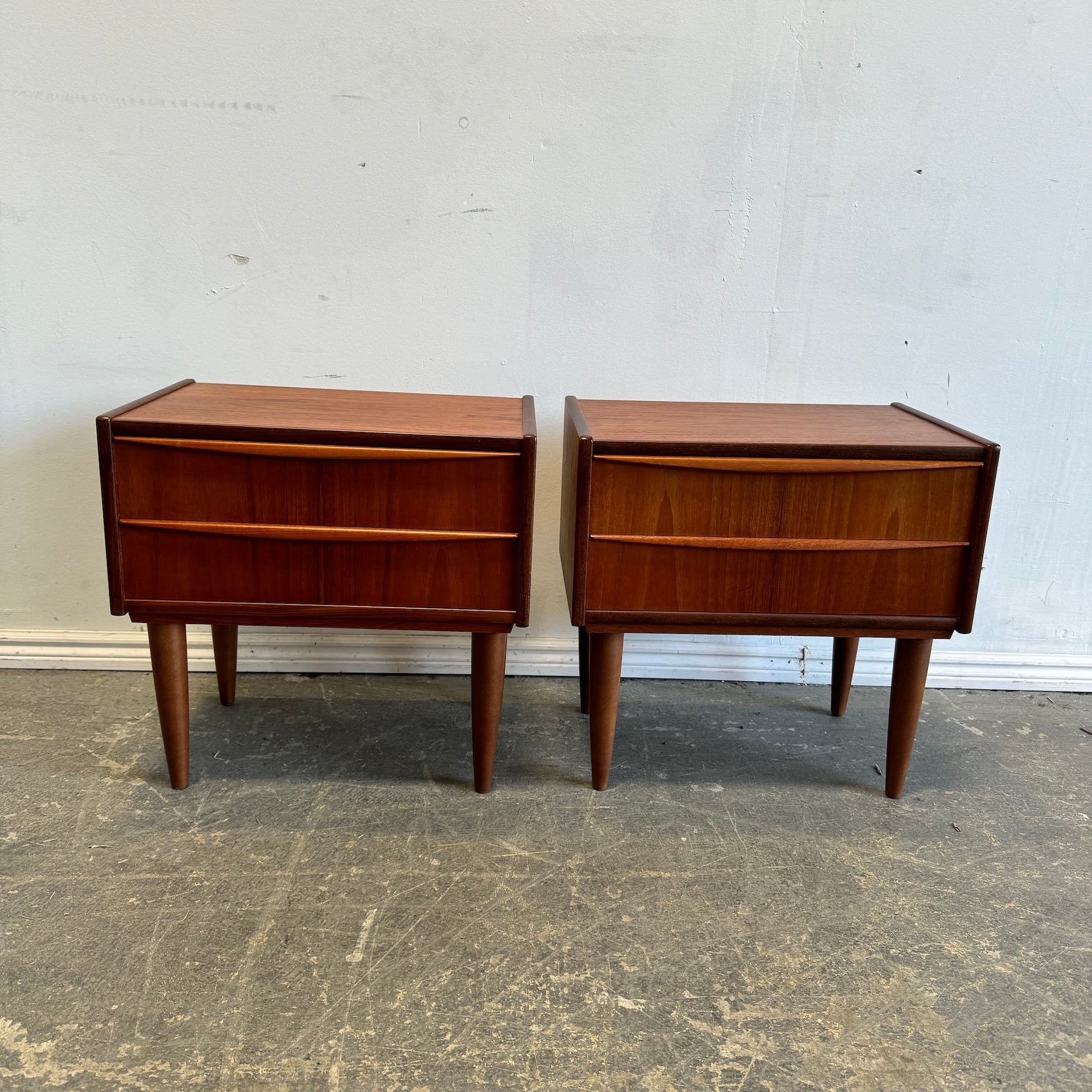 Danish Modern set of 2 Teak Nightstands with two drawer