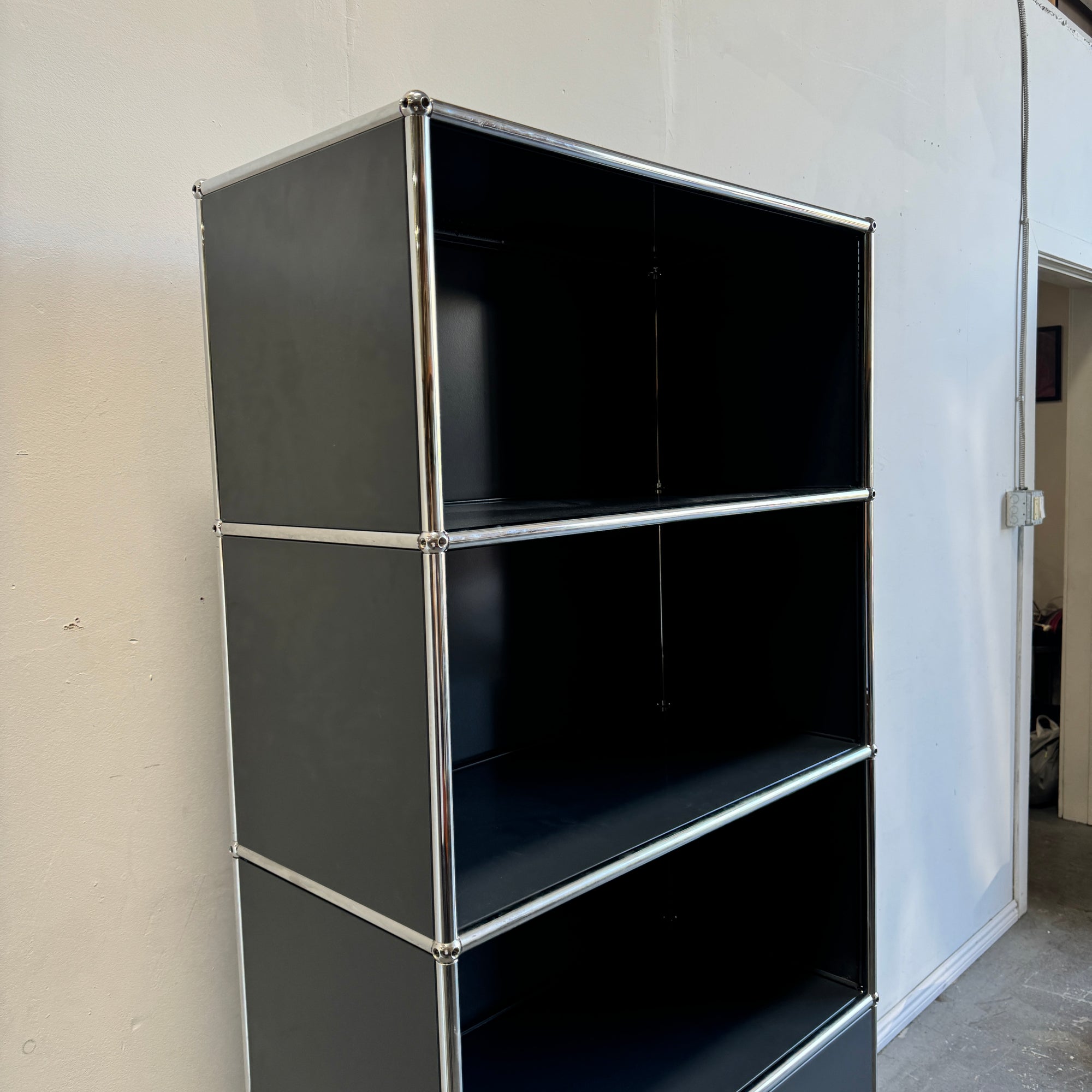 USM Haller Tall 5 level Shelving