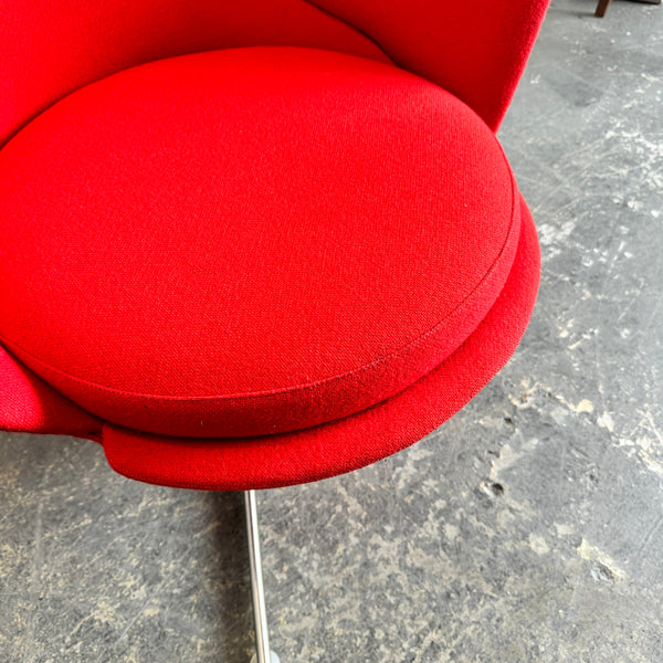 Authentic! Verner panton heart cone chair from Vitra.