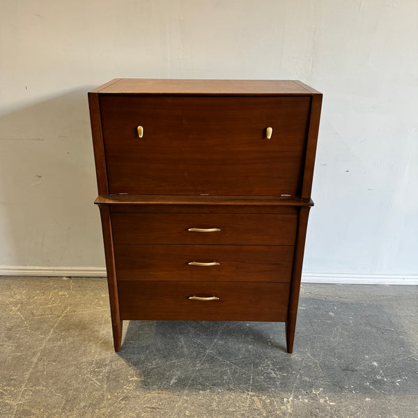 Stanley Furniture Vintage Tall dresser Mid Century style from 1960's