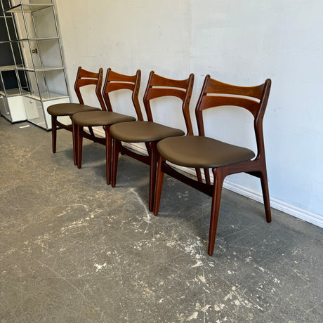 Danish Modern Erik Buch Set of 4 Model 310 Teak dining chairs