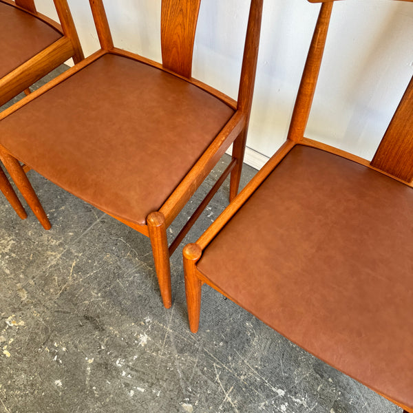 Set of 4 Dyrlund Danish modern teak dining chairs