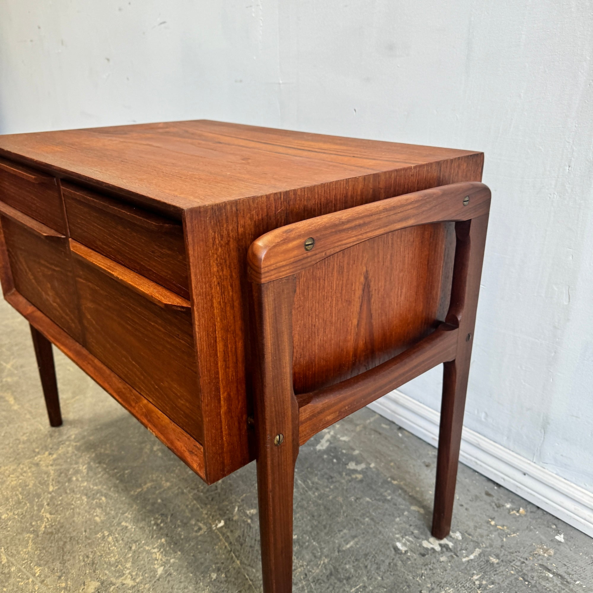 Danish Modern Arne Vodder small cabinet