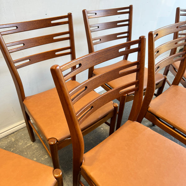 Danish Modern Set of 6 Teak Dining chairs by Farstrup