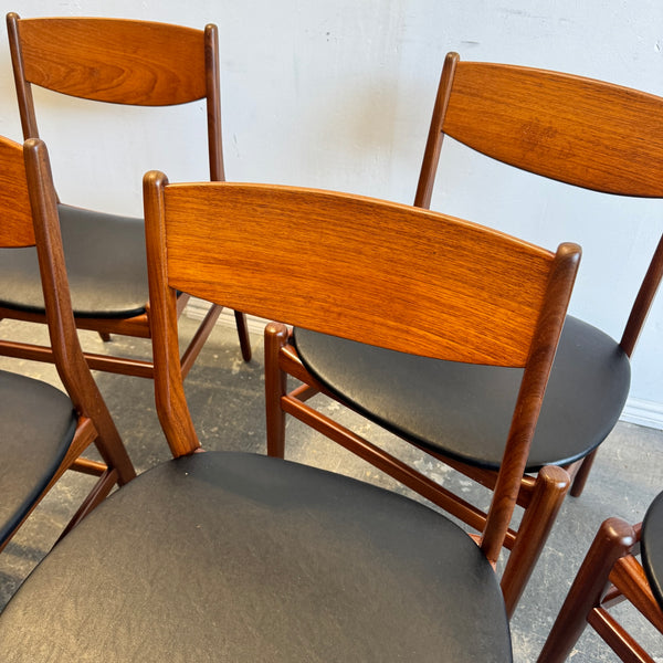 Danish Modern set of 6 Teak dining chairs