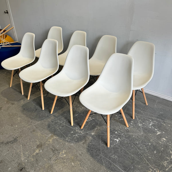 Authentic Herman Miller set of 8 Eames plastic molded chairs