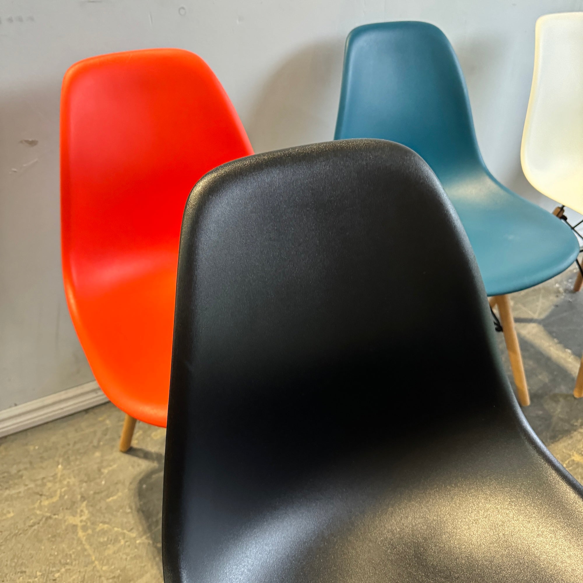 Authentic! Herman Miller Assorted of 8 different color Eames side chairs