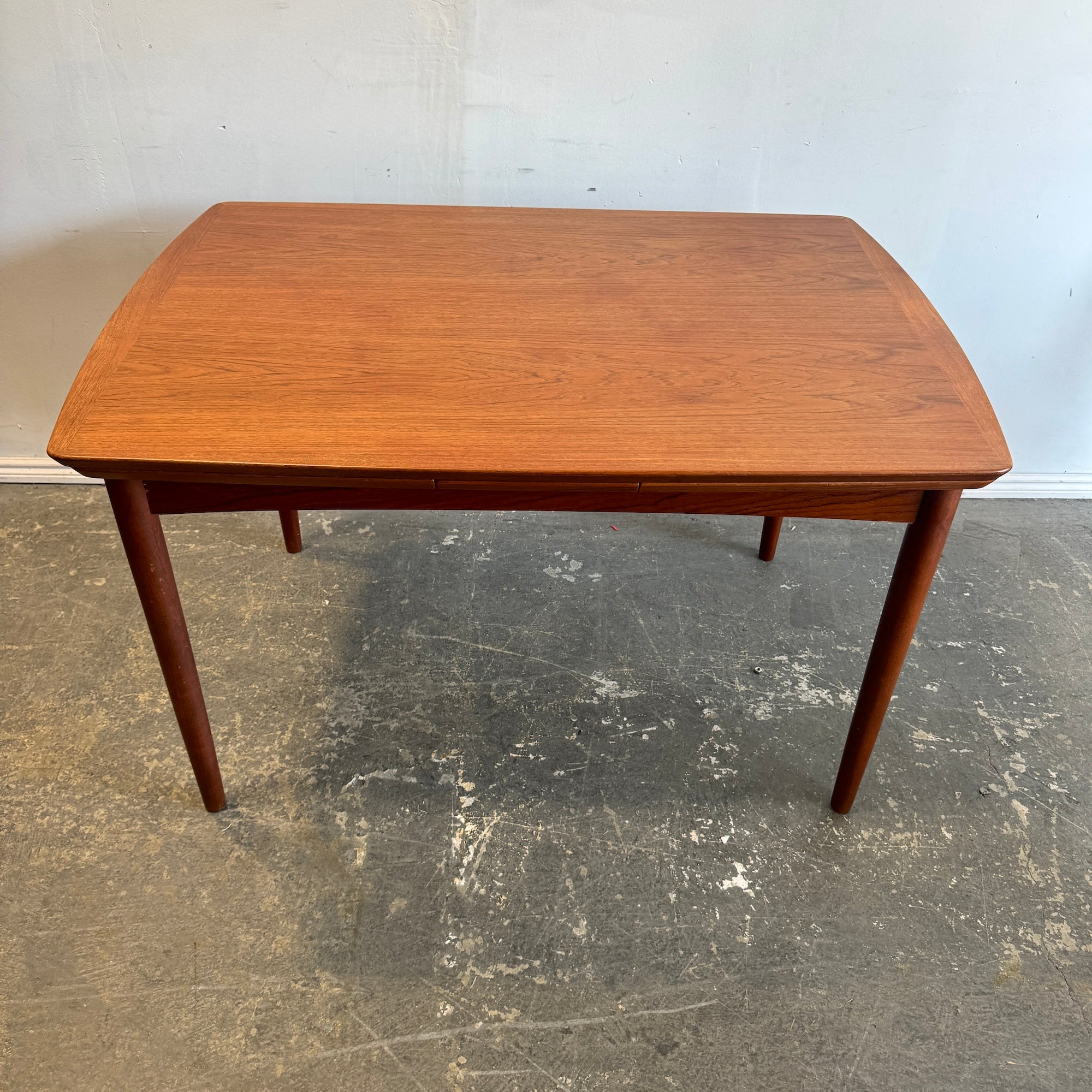 Danish Modern Teak Expandable Dining Table from Skovby Møbelfabrik