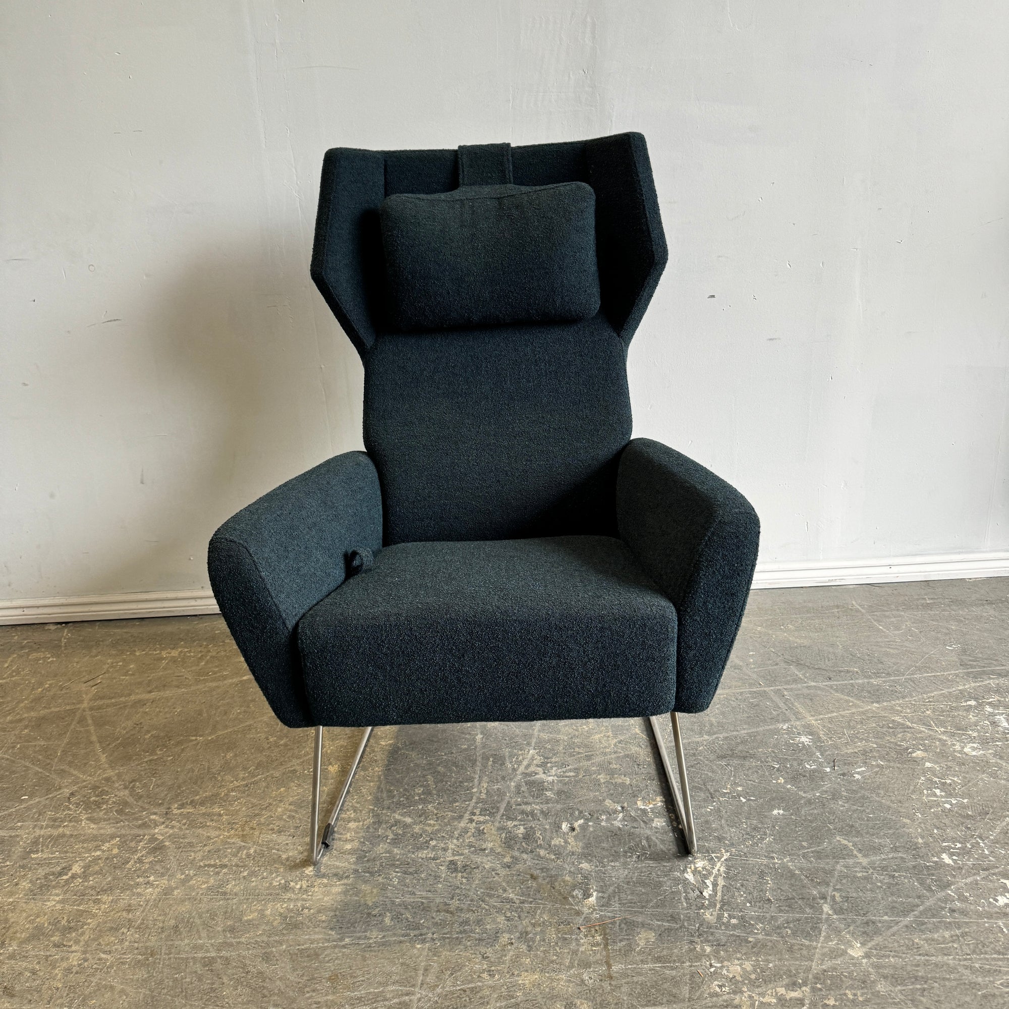 Swedese High End Reclining chair in Boucle Fabric