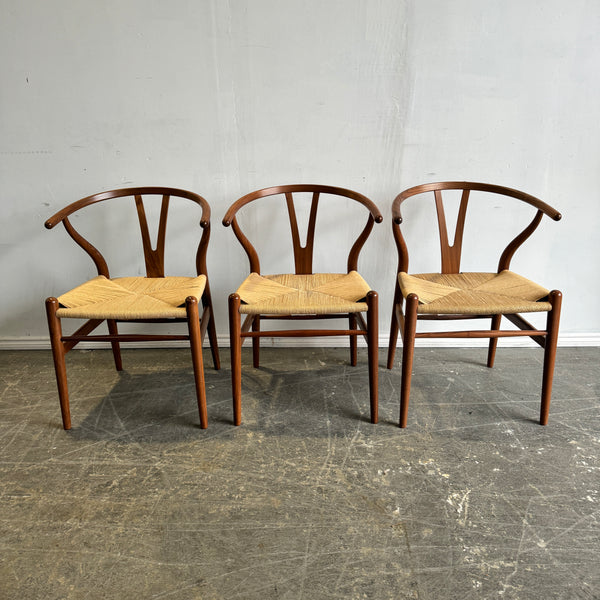 Authentic! Set of 3 Hans Wegner Wishbone chair for Carl Hansen & Son