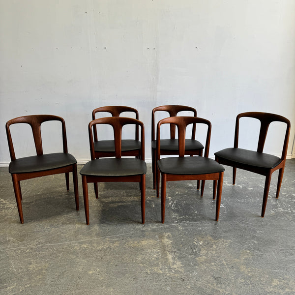 Danish Modern Johannes Andersen for Uldum Teak Set of 6Juliane Chairs