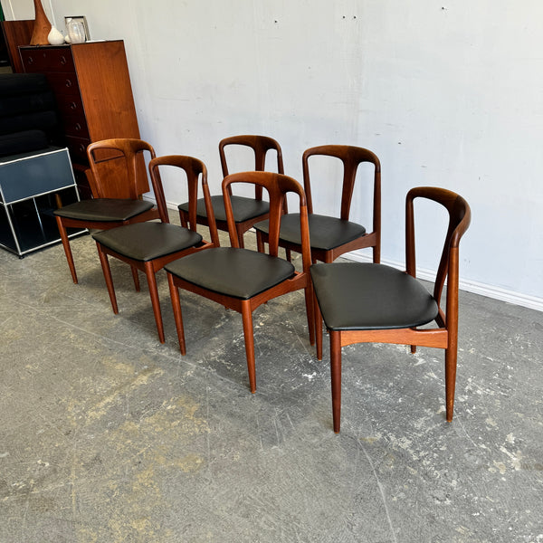 Danish Modern Johannes Andersen for Uldum Teak Set of 6Juliane Chairs