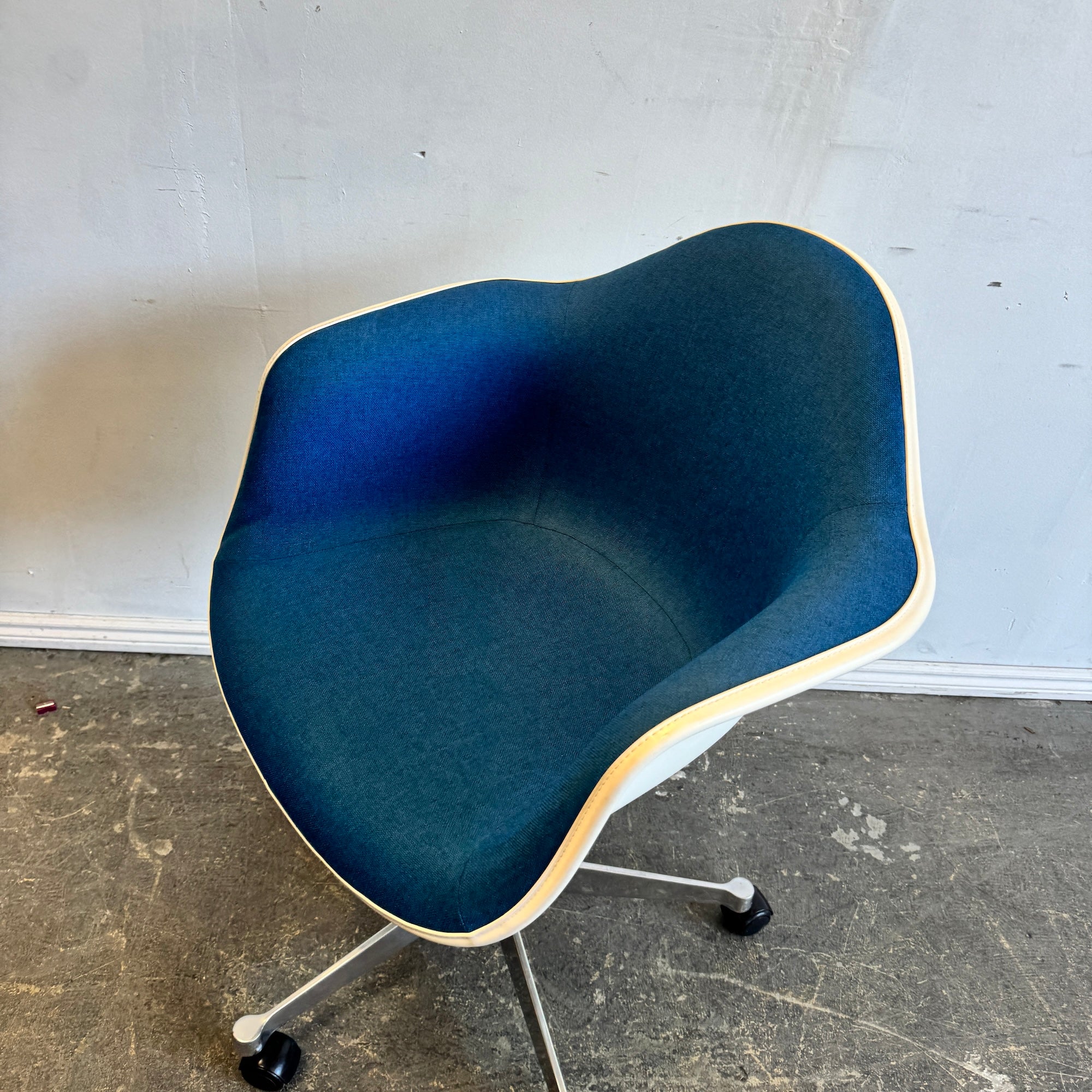 Herman Miller Eames Upholstered Molded Plastic Task Armchair (Blue)