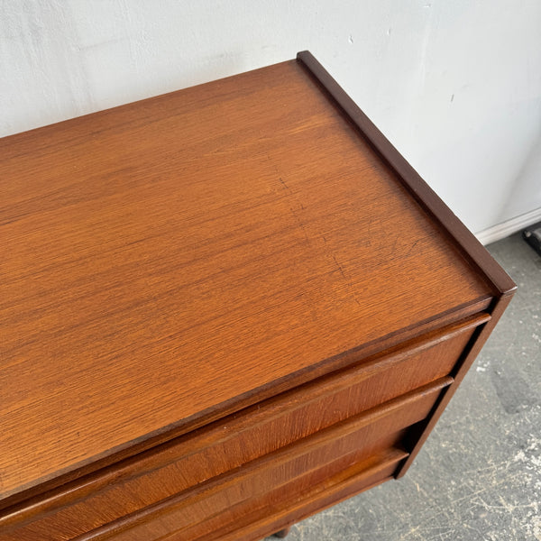 Danish Modern Teak 6 drawer Low Dresser