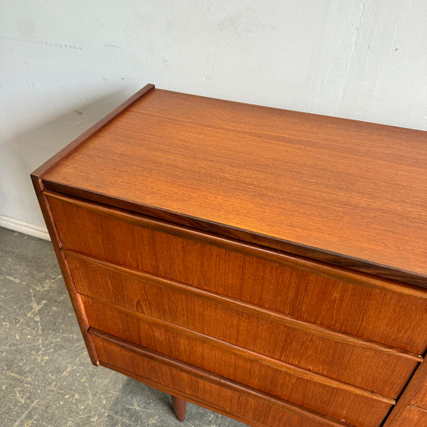 Danish Modern Teak 6 drawer Low Dresser