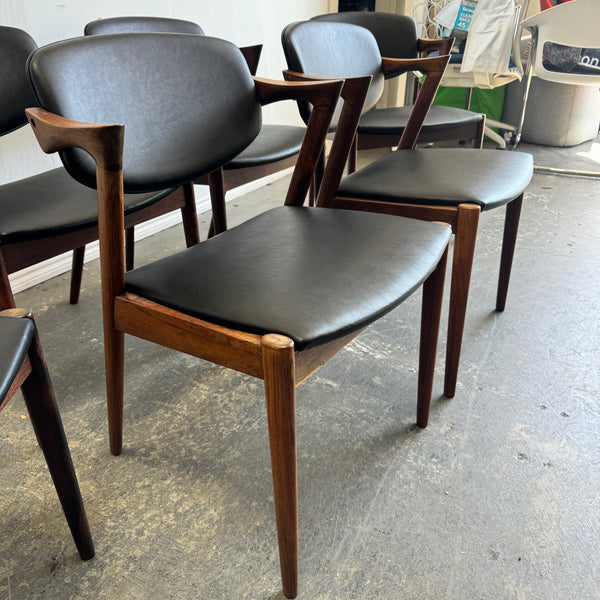 Danish Modern Kai Kristiansen set of 6 Rosewood Model 42 Dining Chairs