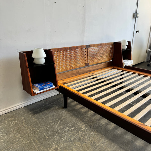 Danish Modern Hans Wegner GE 701 Queen Bed by Getama