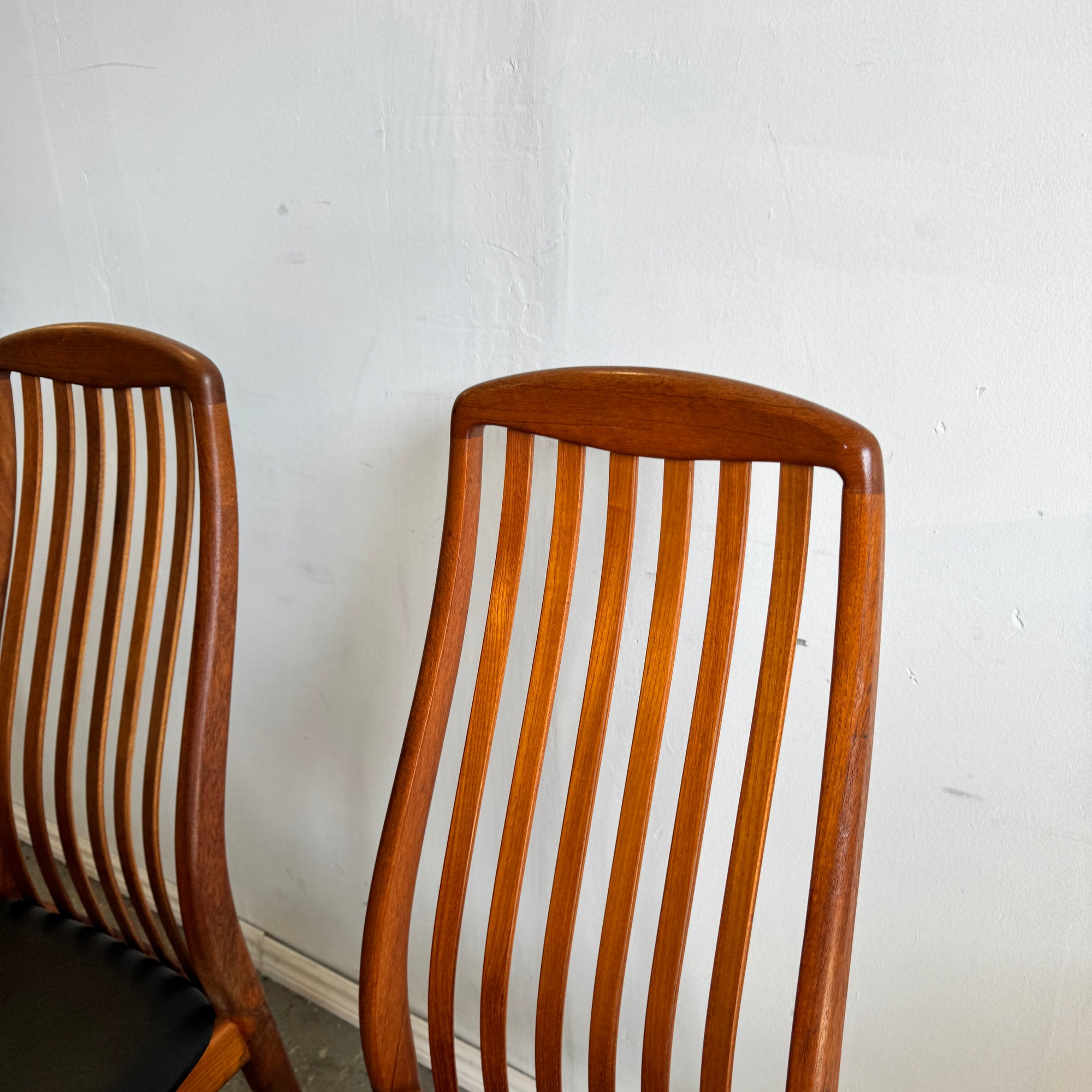 Danish Modern Set of 4 Dining Chairs by Preben Schou