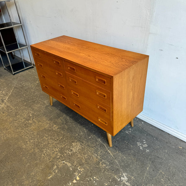 Danish Modern teak 8 drawer dresser by Carlo Jensen for Hundevad