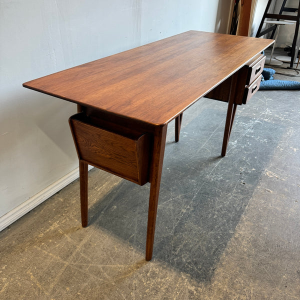 Silvio Cavatorta style Desk