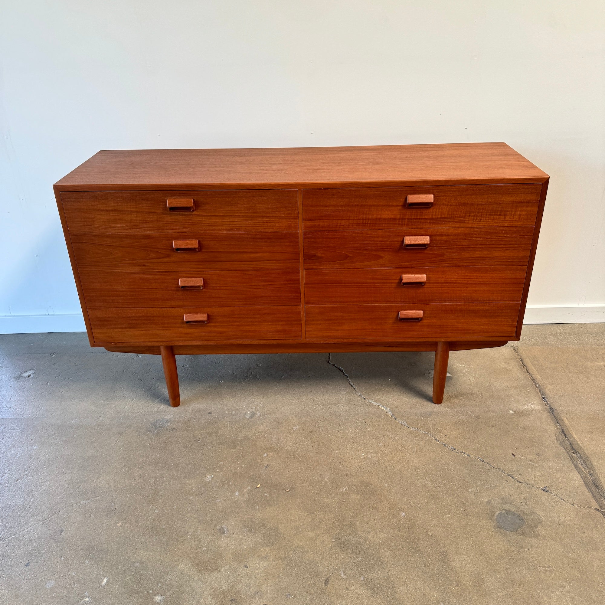 Danish Modern Rare Borge Mogensen 8 Drawer Teak Dresser for Søborg Møbelfabrik