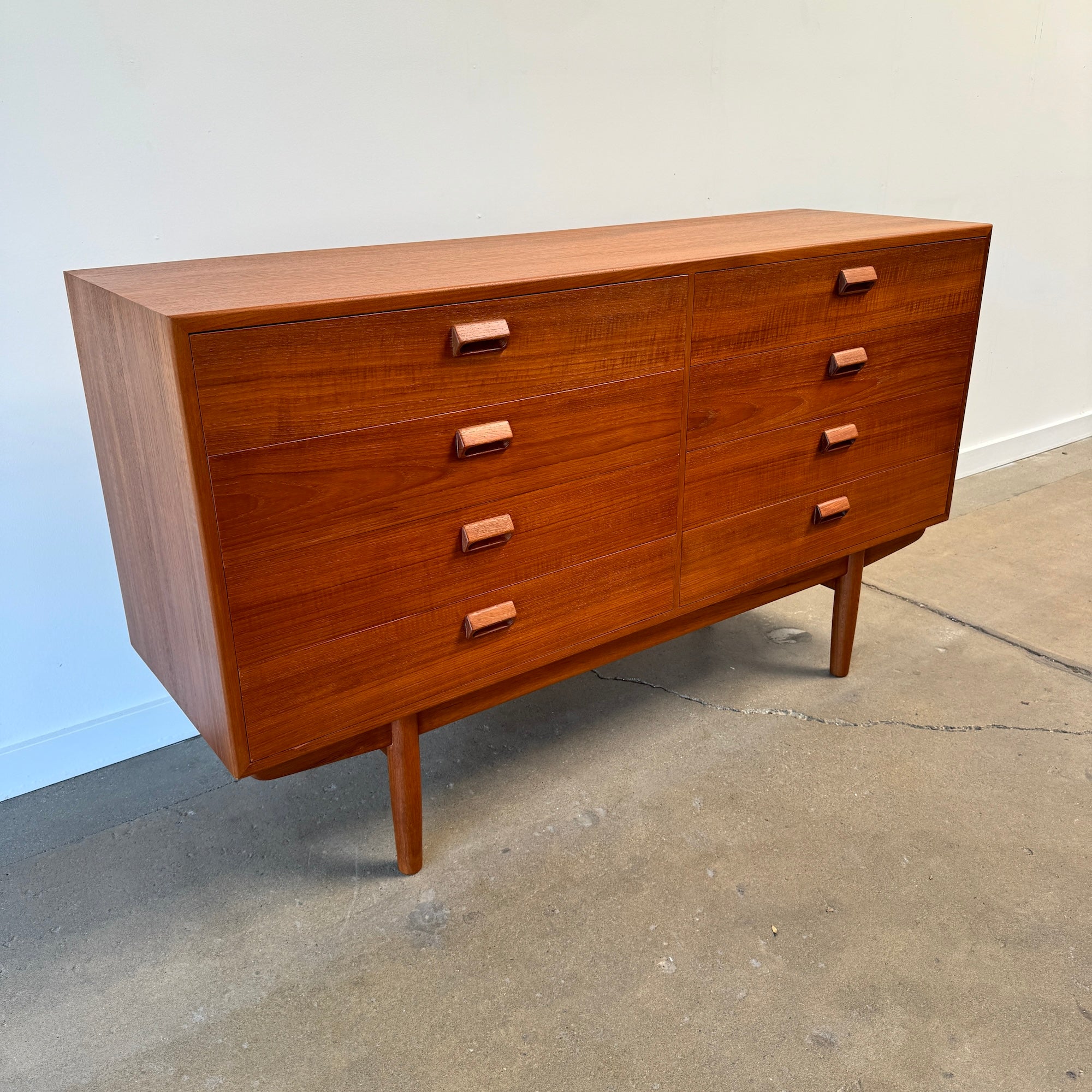 Danish Modern Rare Borge Mogensen 8 Drawer Teak Dresser for Søborg Møbelfabrik