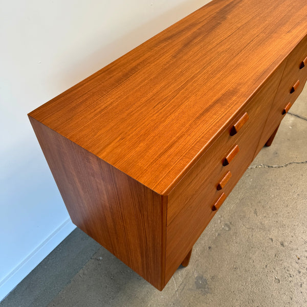 Danish Modern Rare Borge Mogensen 8 Drawer Teak Dresser for Søborg Møbelfabrik