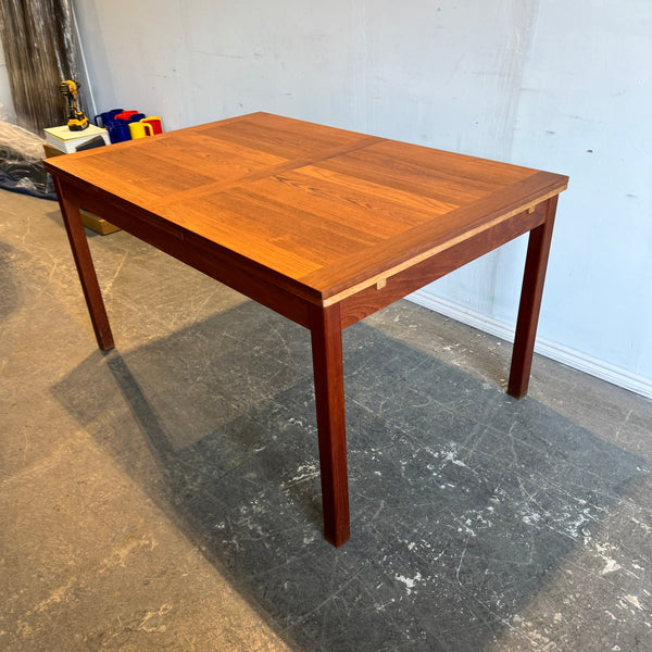 Danish Modern Expandable dining table