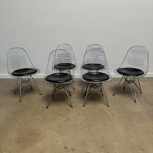 Authentic! Herman Miller Eames set of 6 Wire Dining Chairs