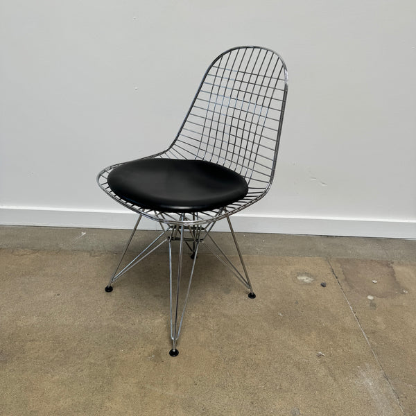 Authentic! Herman Miller Eames Single Dining Chair